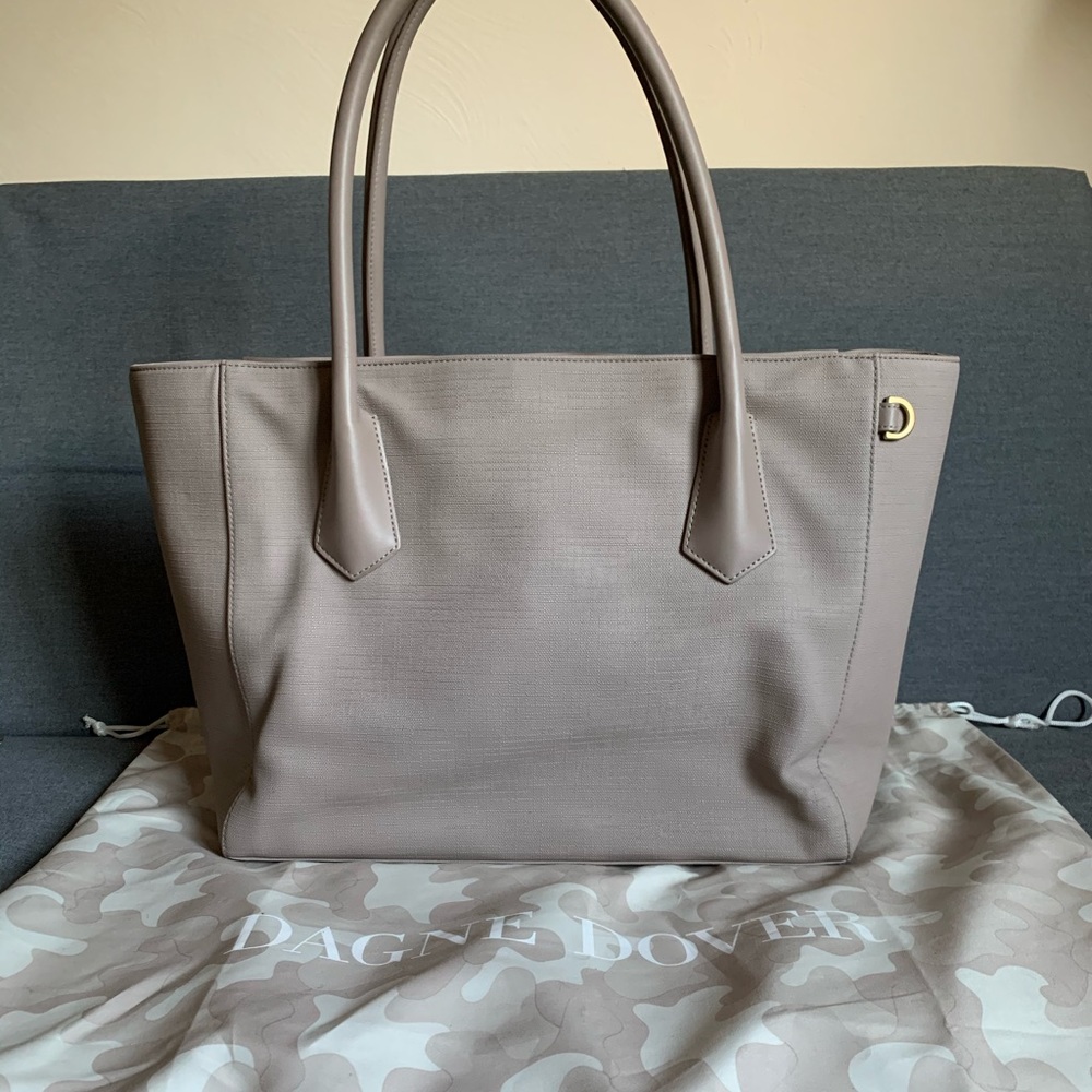 Signature Tote—Dagne Dover